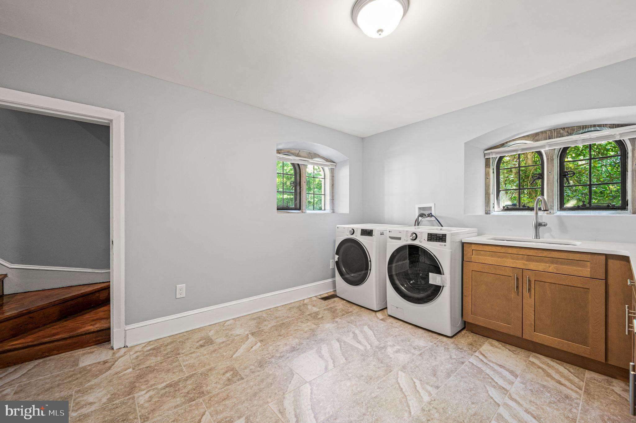 GERMANTOWN (EAST) - Residential