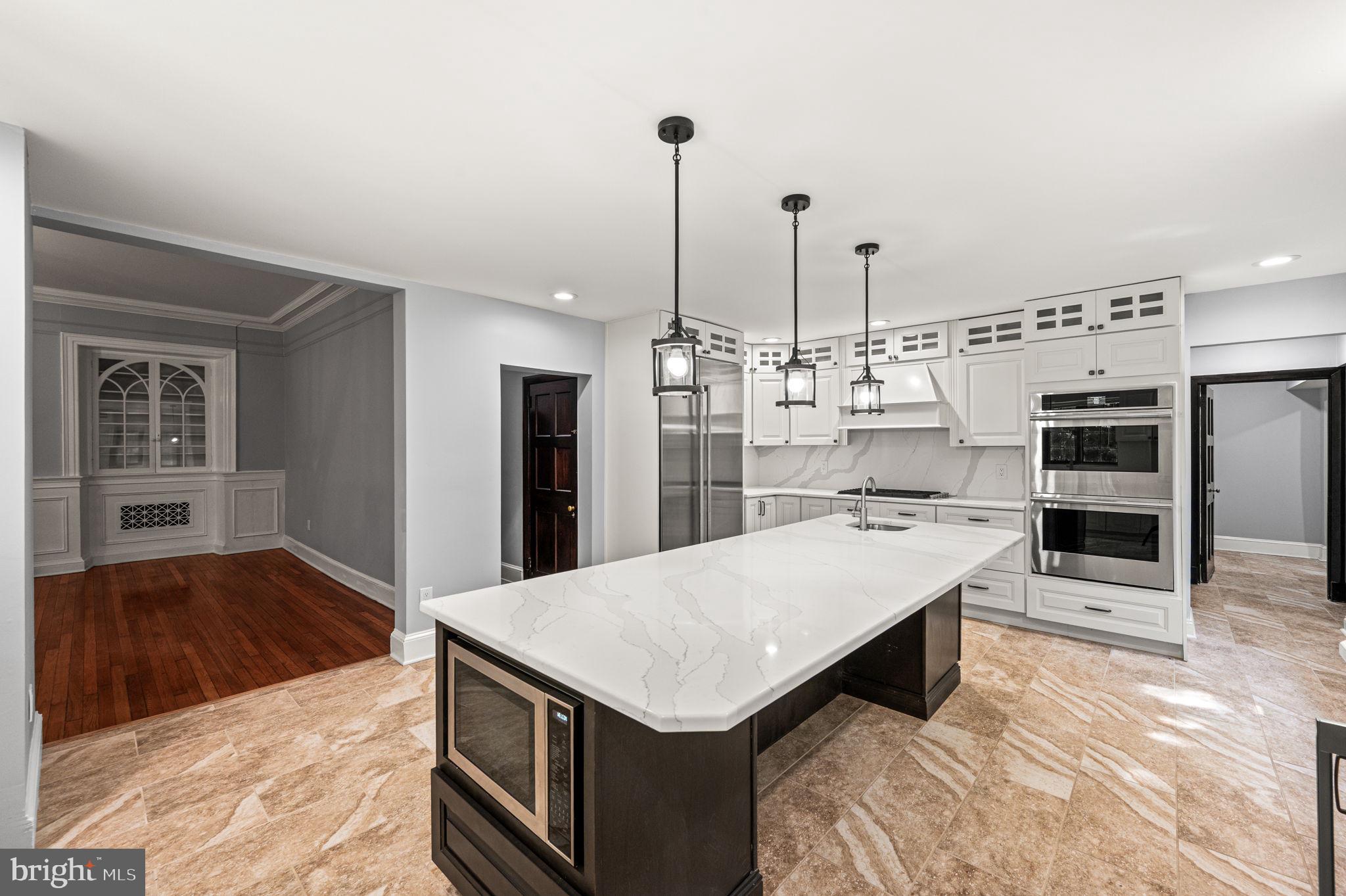 GERMANTOWN (EAST) - Residential