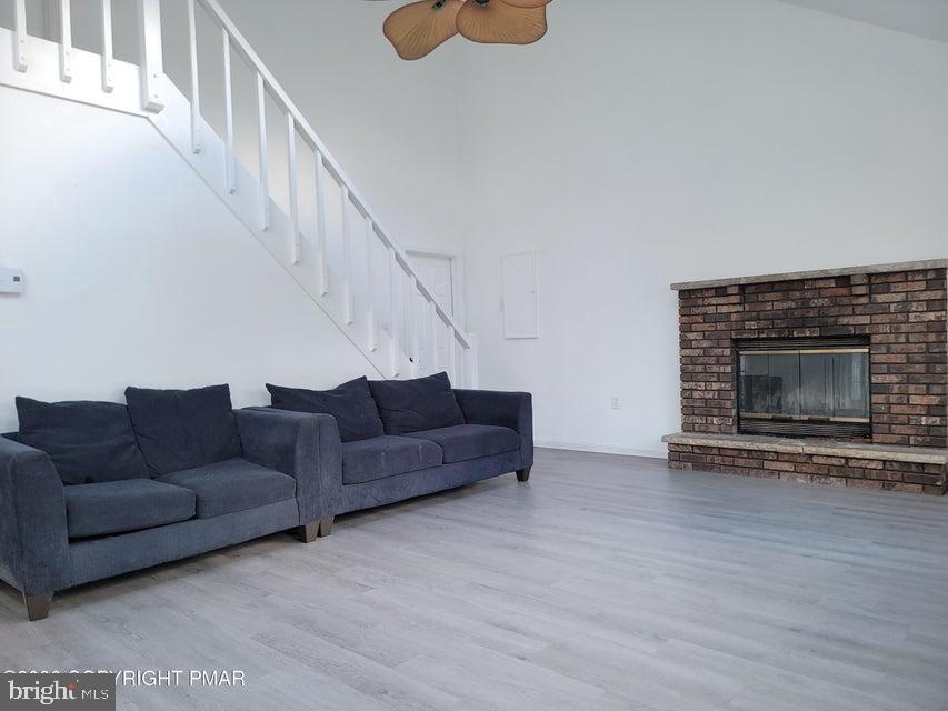 POCONO COUNTRY PLACE - Residential
