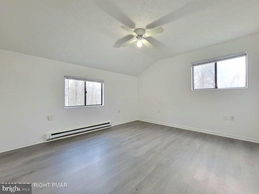 POCONO COUNTRY PLACE - Residential