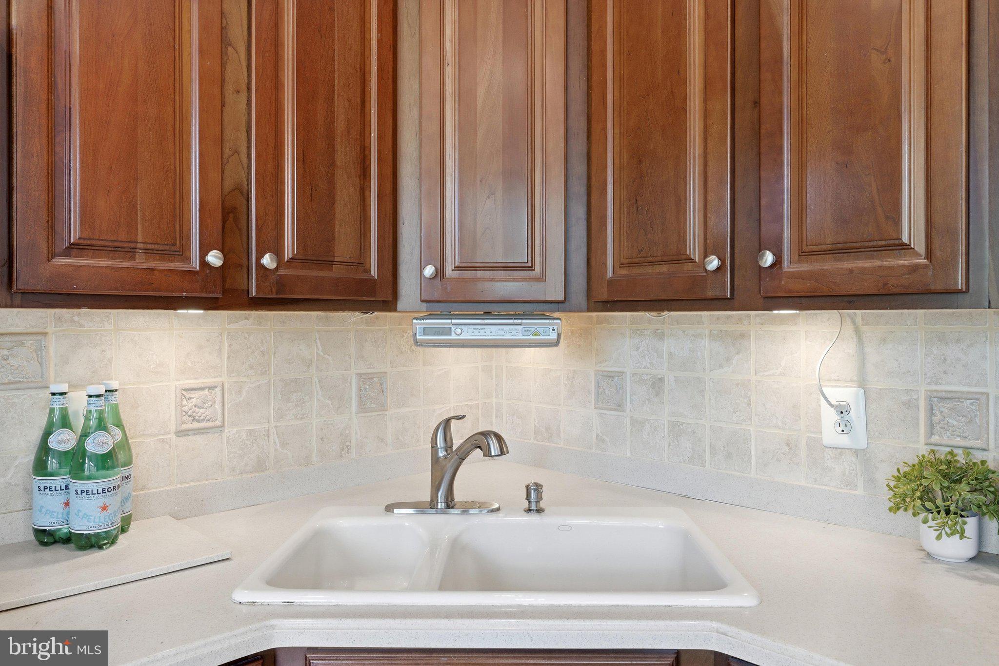 RIVER CREEK - Residential