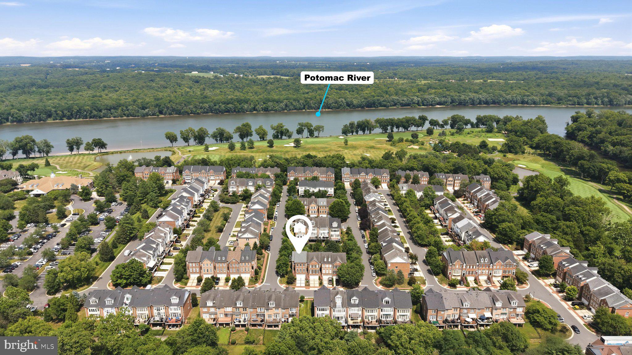 RIVER CREEK - Residential