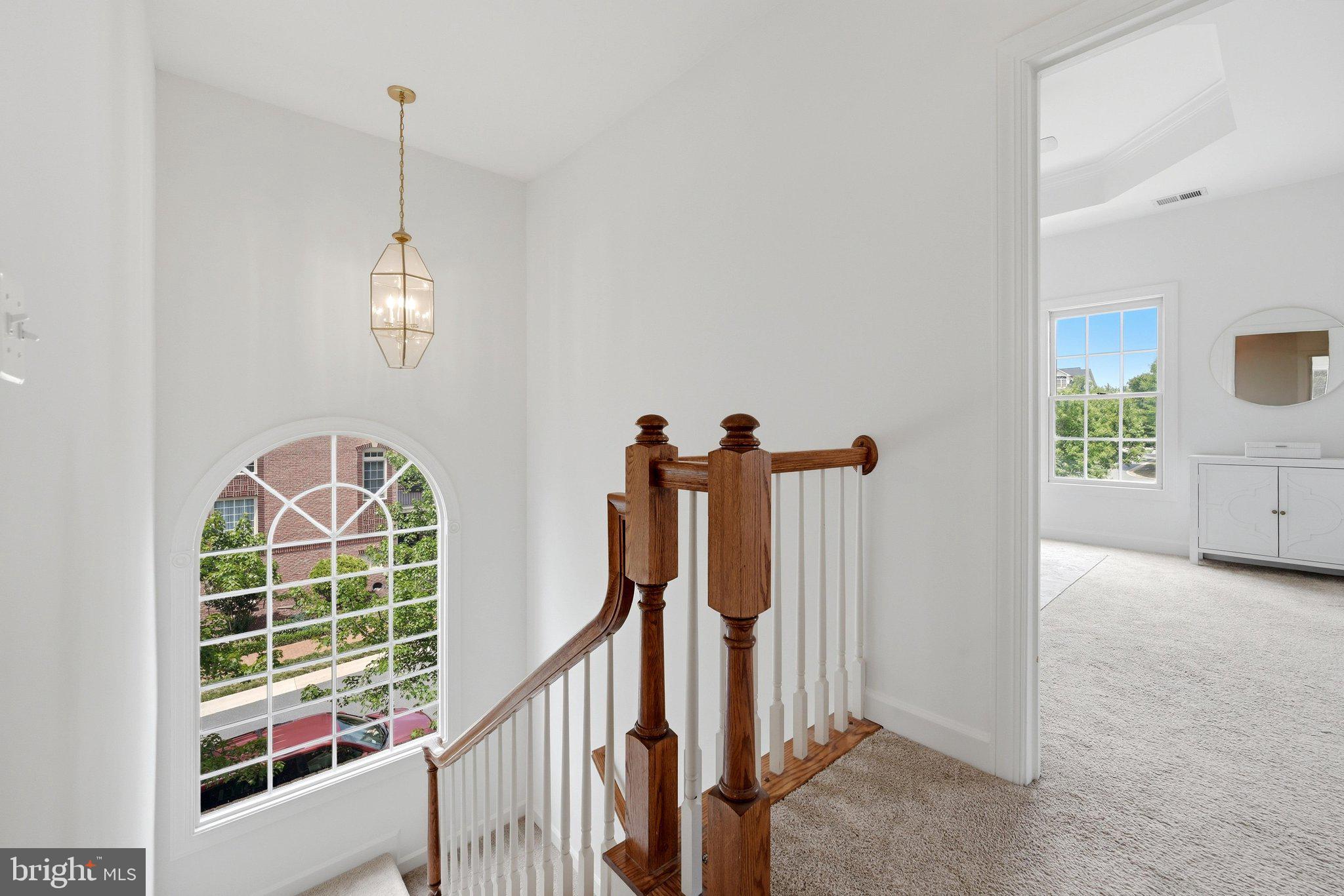 RIVER CREEK - Residential
