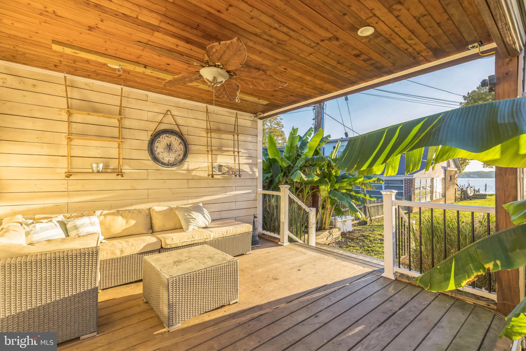 BOWLEYS QUARTERS - Residential