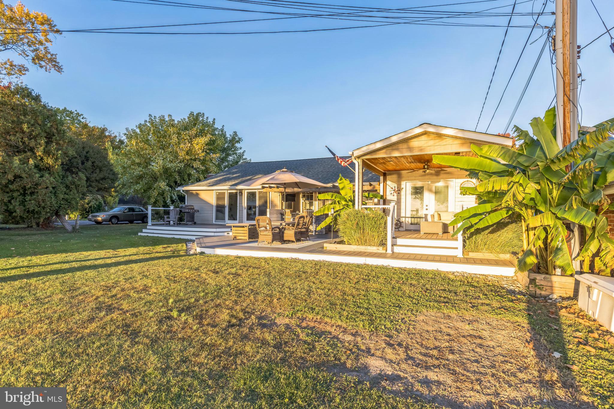 BOWLEYS QUARTERS - Residential