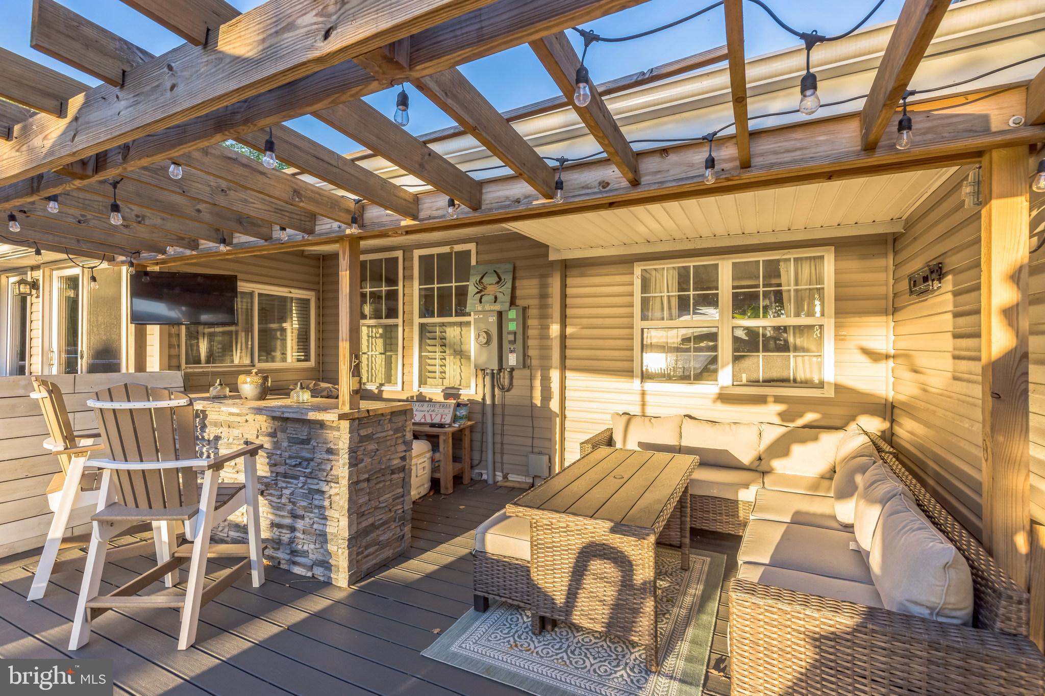 BOWLEYS QUARTERS - Residential
