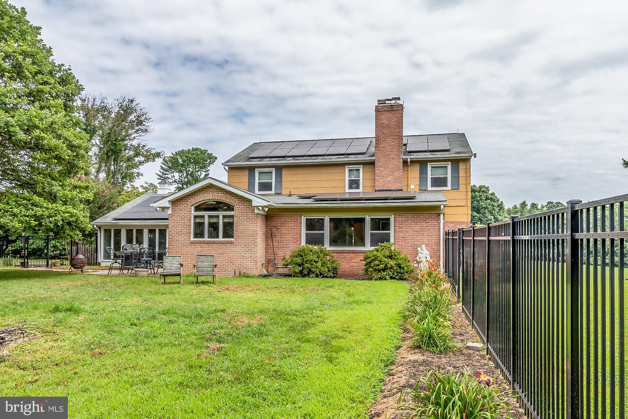 GLEN ARM - Residential Lease