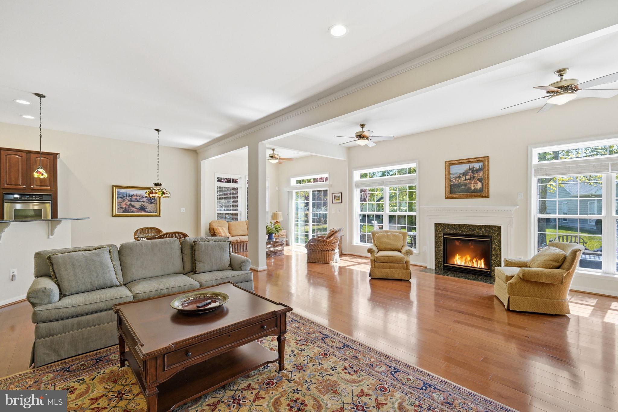 SYMPHONY VILLAGE AT CENTREVILLE - Residential