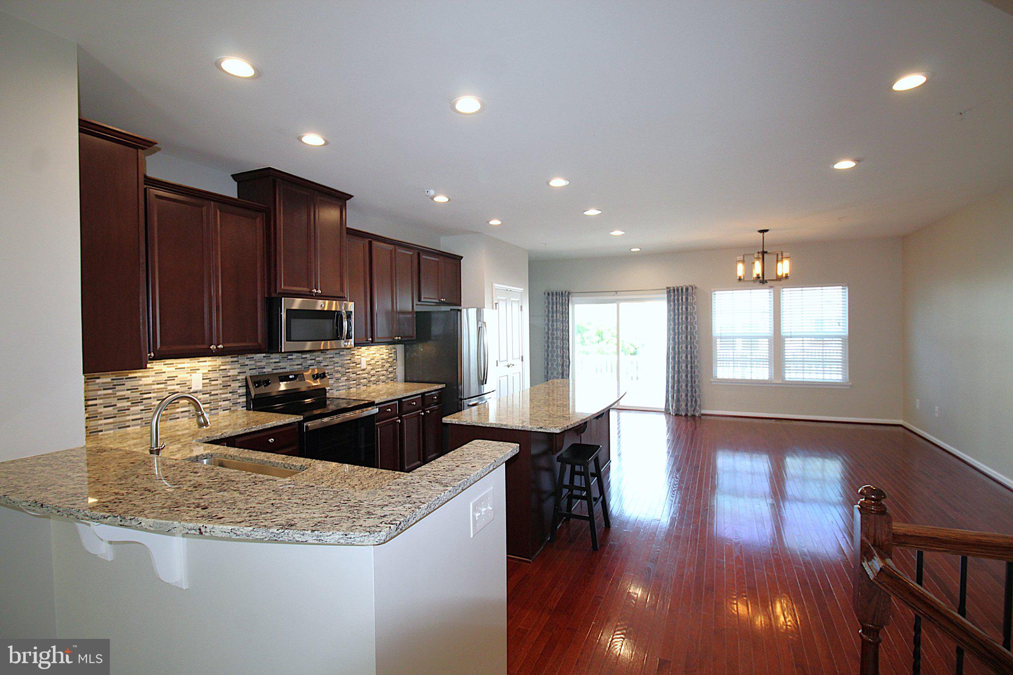 FILLMORE VILLAGE - Residential