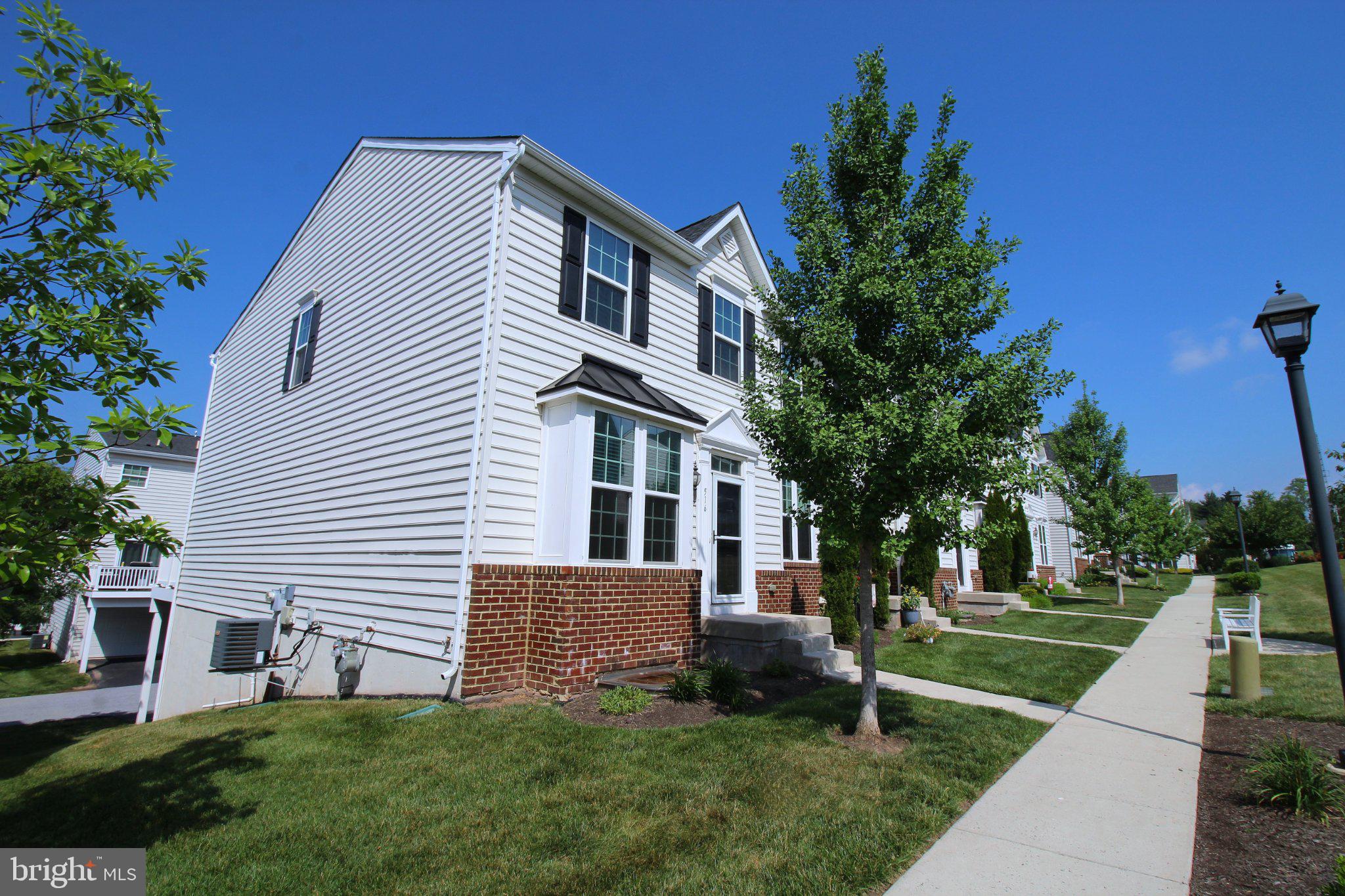 FILLMORE VILLAGE - Residential