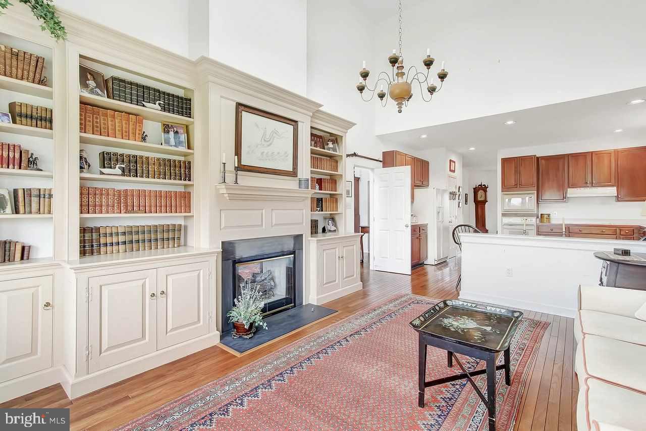 HERITAGE HILLS - Residential