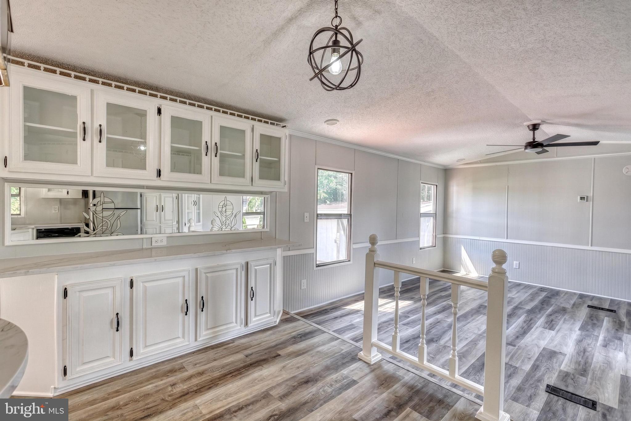 APPLEVILLE WEST - Residential
