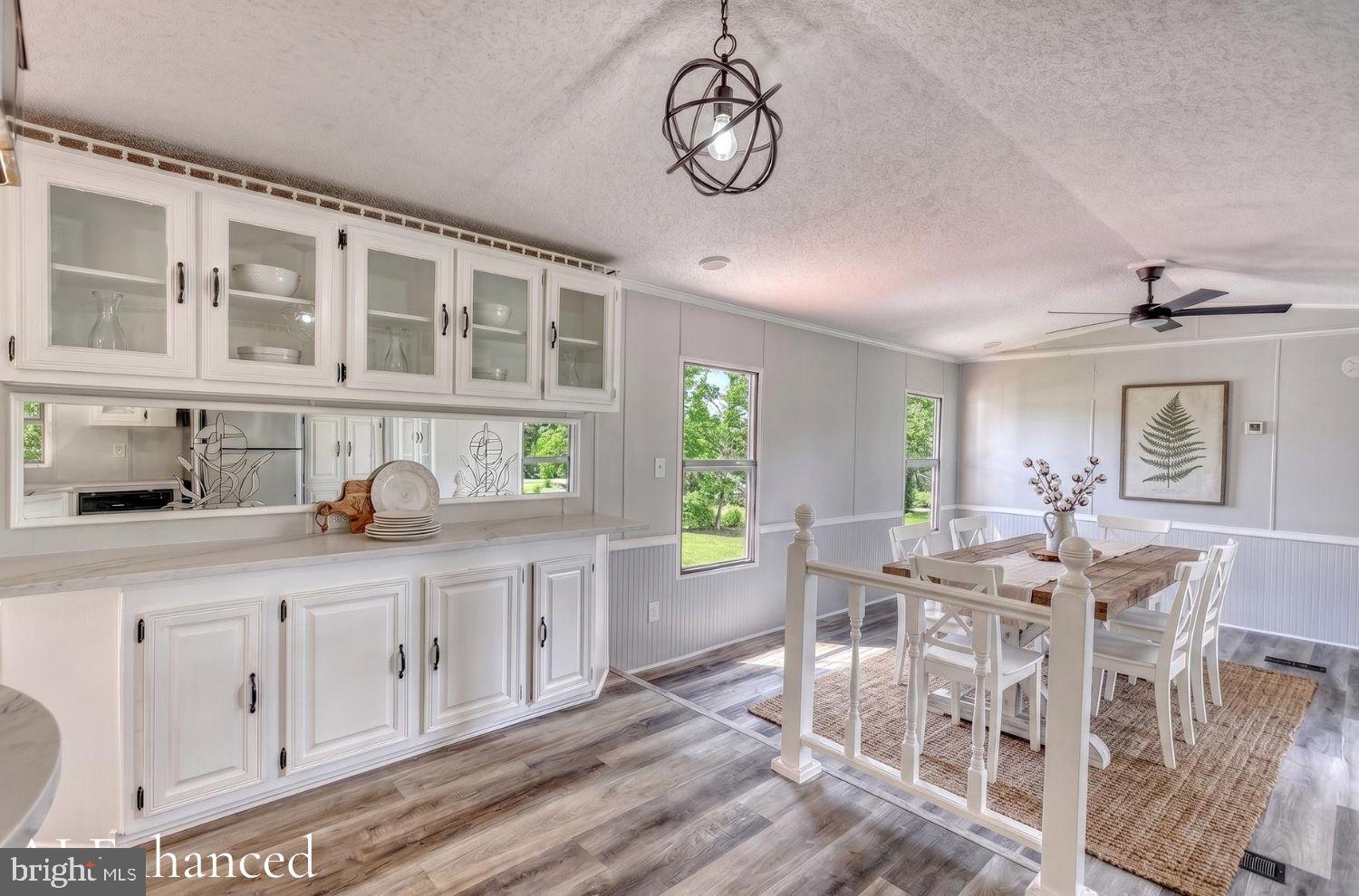 APPLEVILLE WEST - Residential