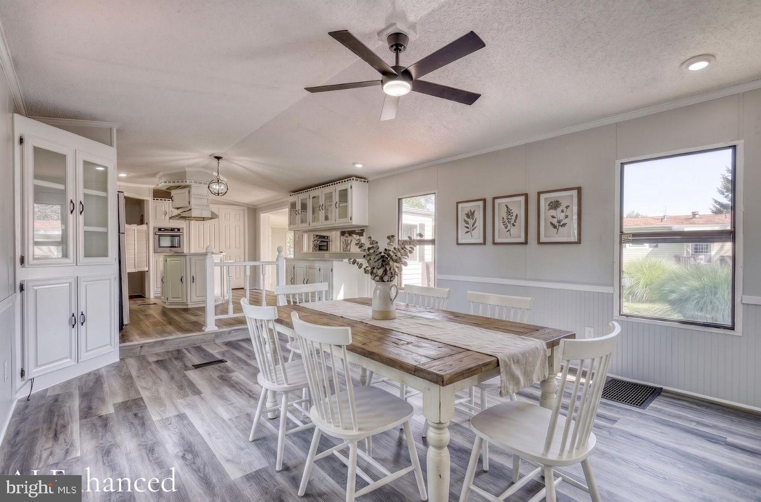 APPLEVILLE WEST - Residential