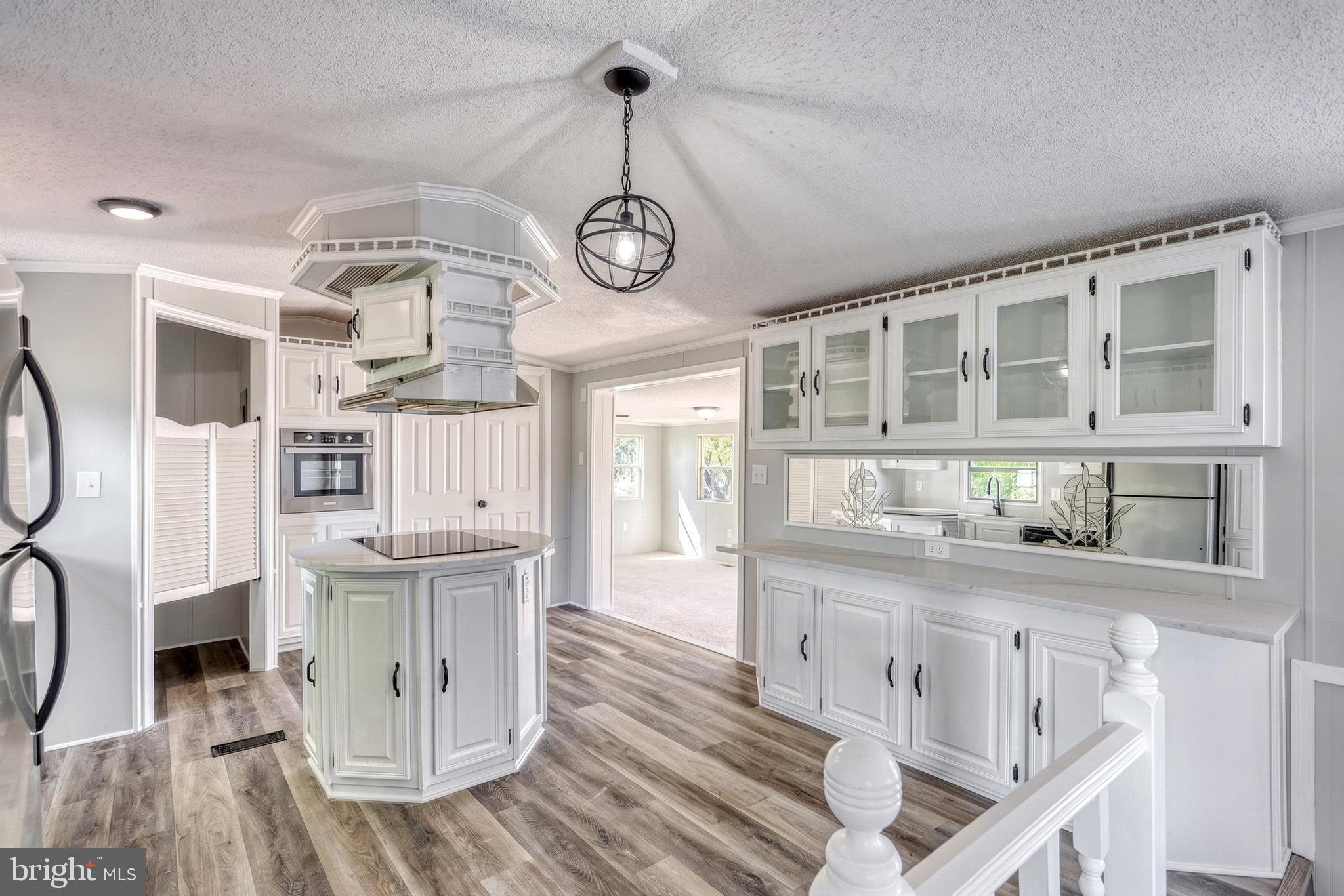 APPLEVILLE WEST - Residential