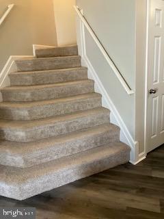SEVEN OAKS - Residential