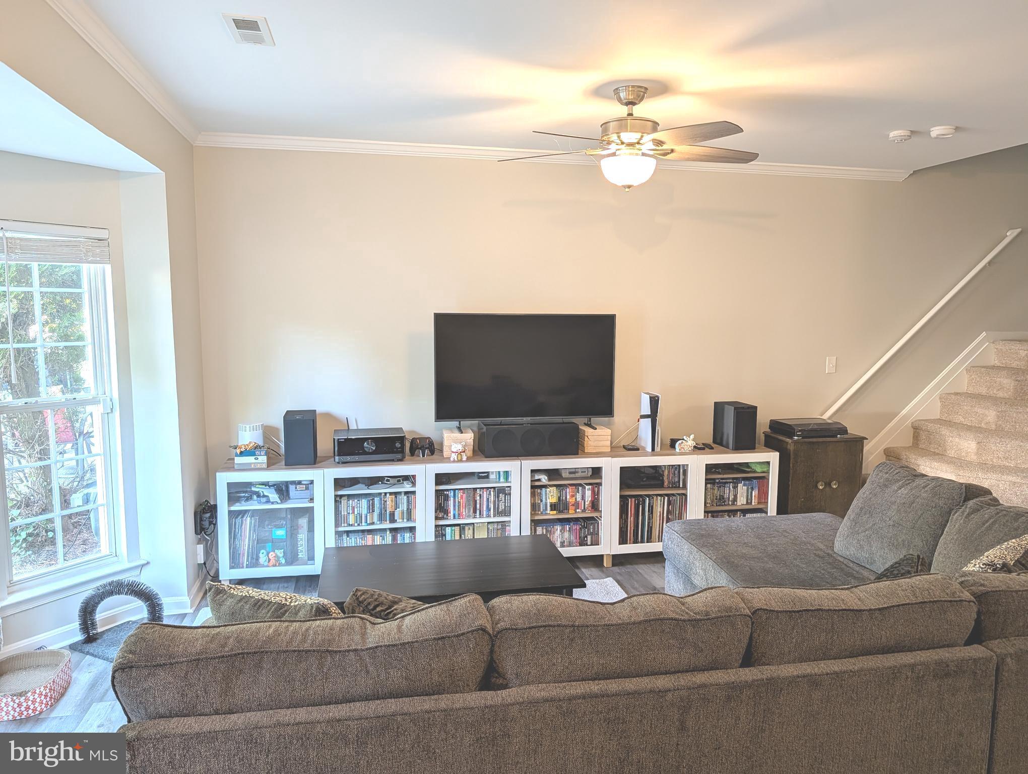 SEVEN OAKS - Residential