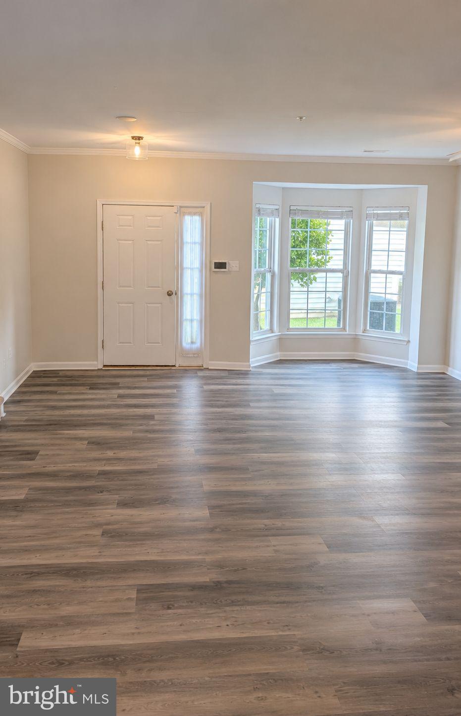 SEVEN OAKS - Residential