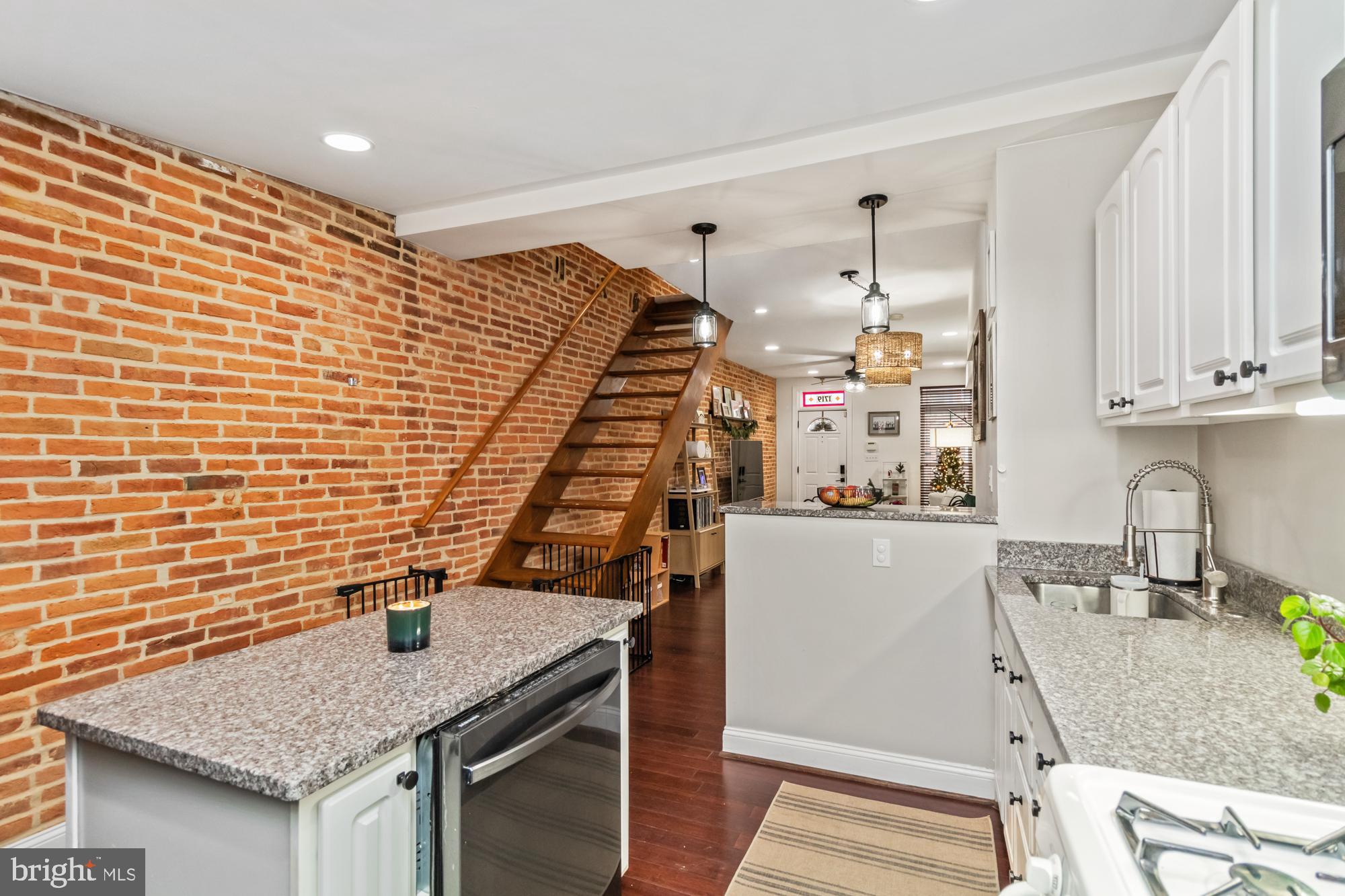 FEDERAL HILL HISTORIC DISTRICT - Residential
