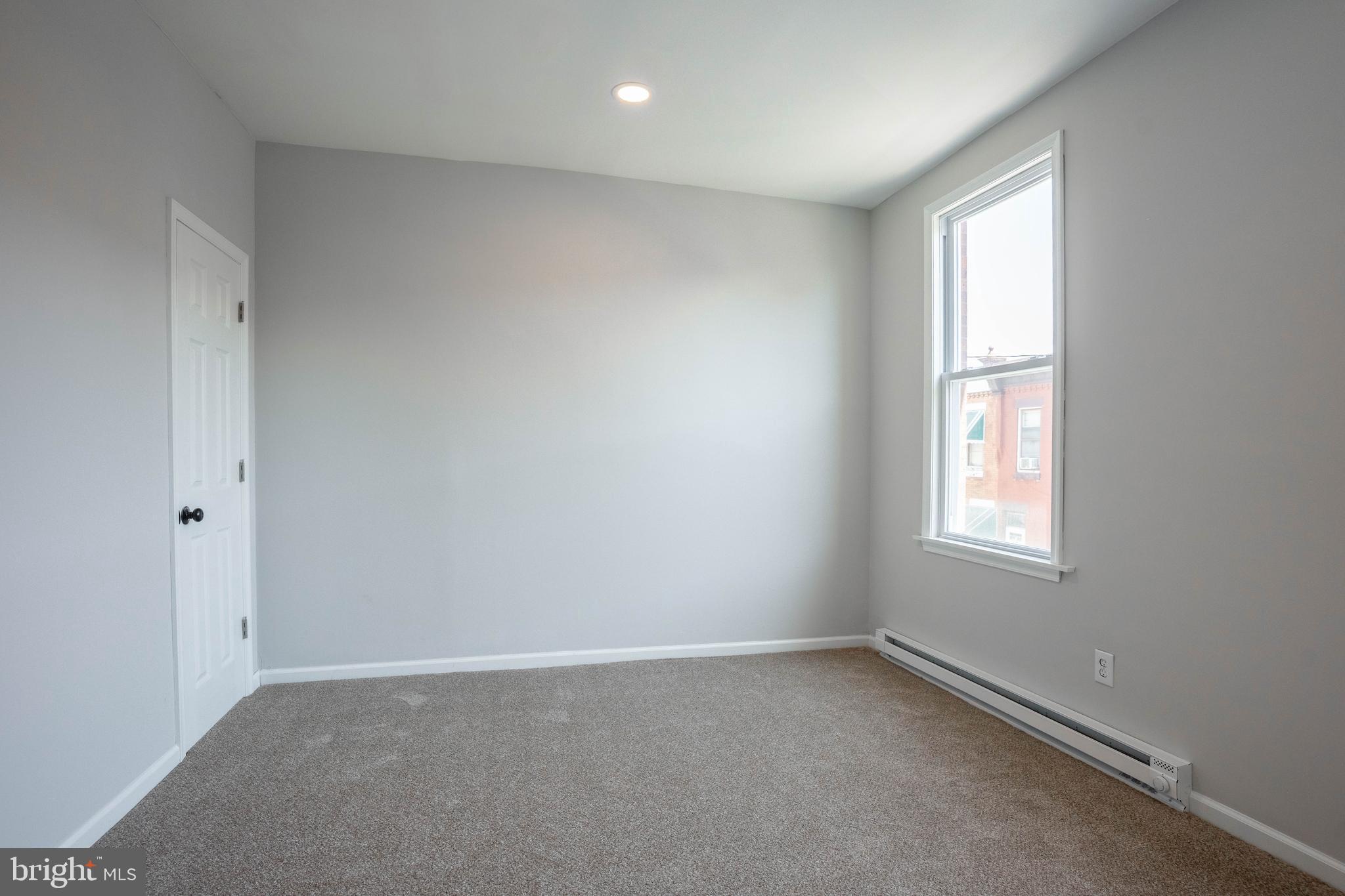 STRAWBERRY MANSION - Residential