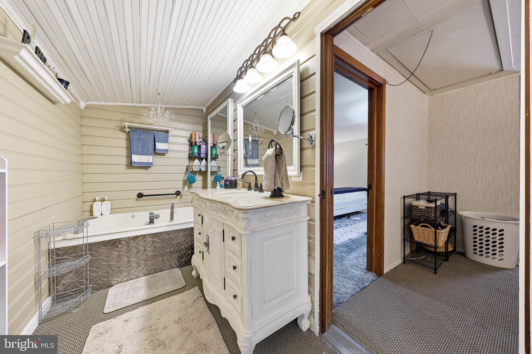 LIBERTYTOWN - Residential