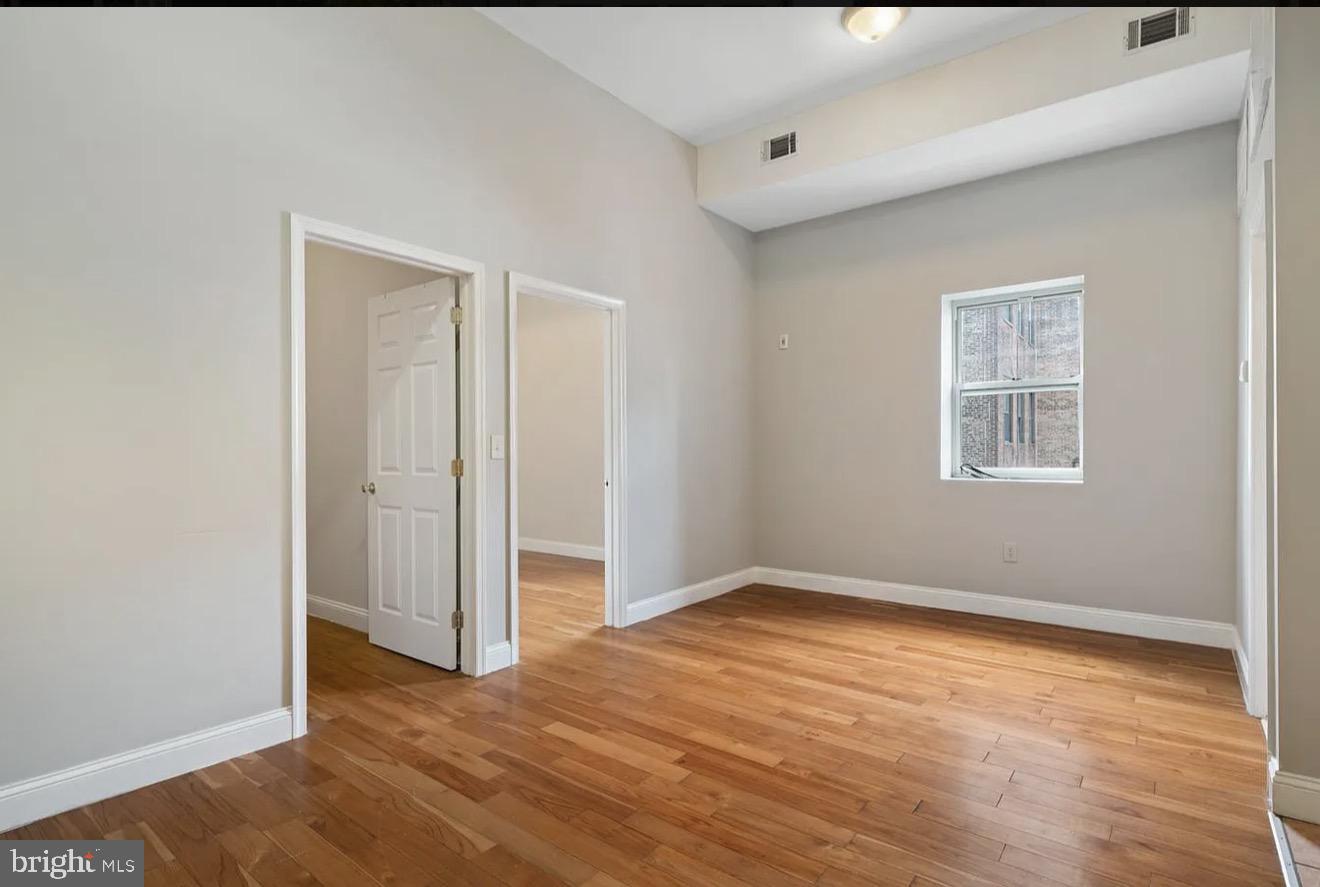 CHINATOWN - Residential