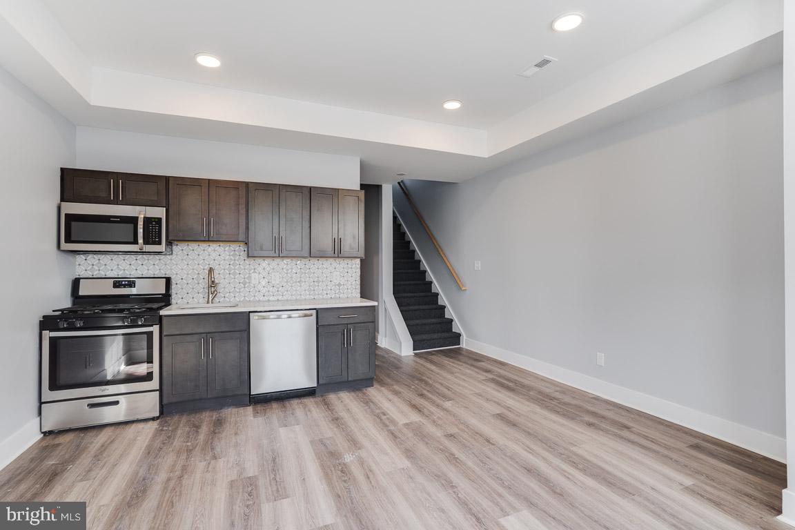 BELMONT - Residential Income