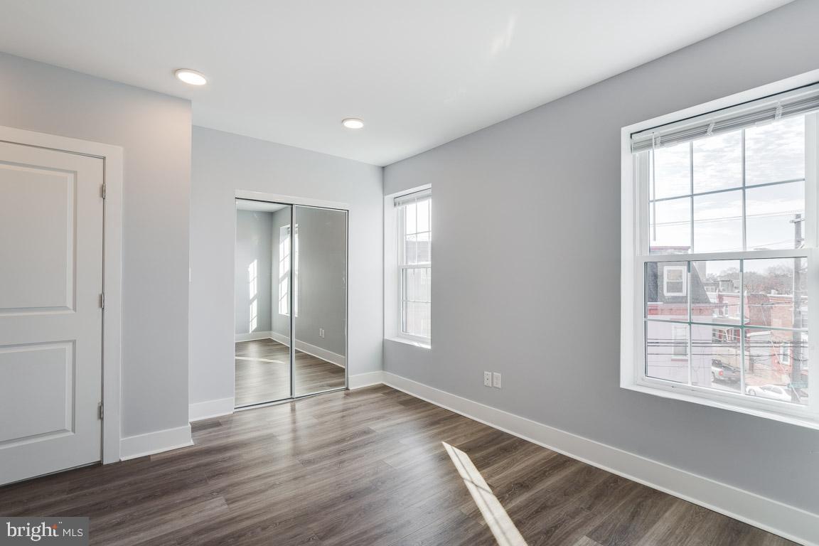 BELMONT - Residential Income