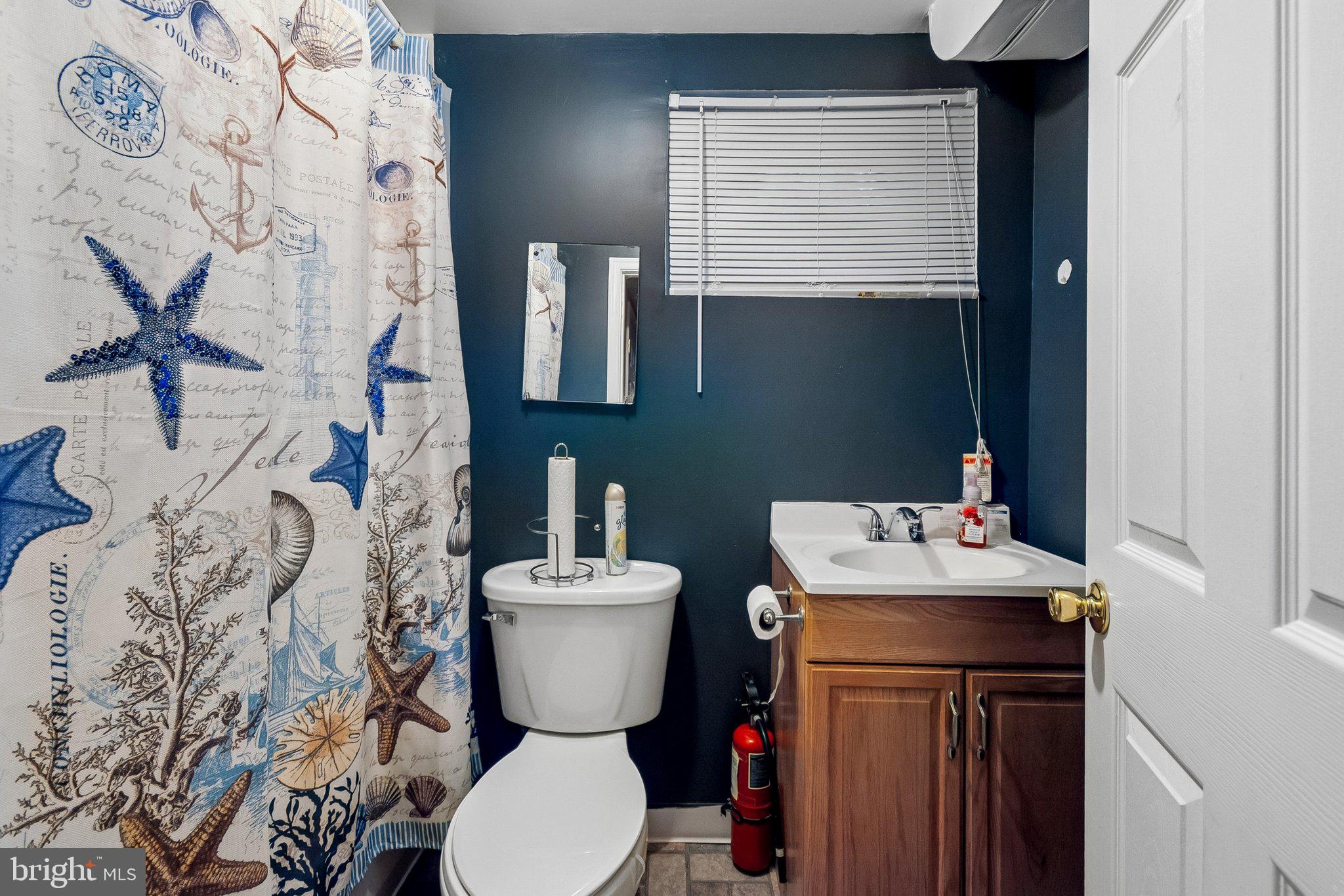 HILLCREST ESTATES - Residential
