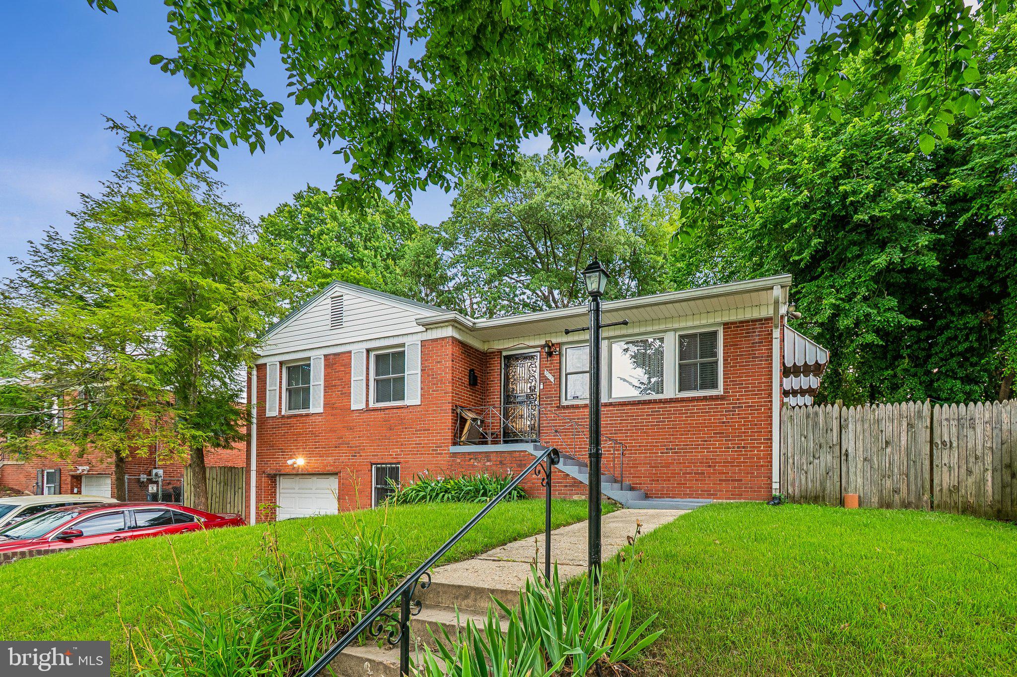 HILLCREST ESTATES - Residential