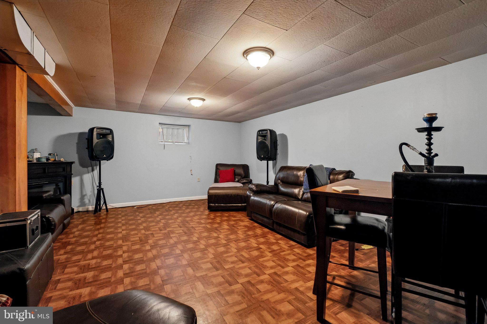 HILLCREST ESTATES - Residential