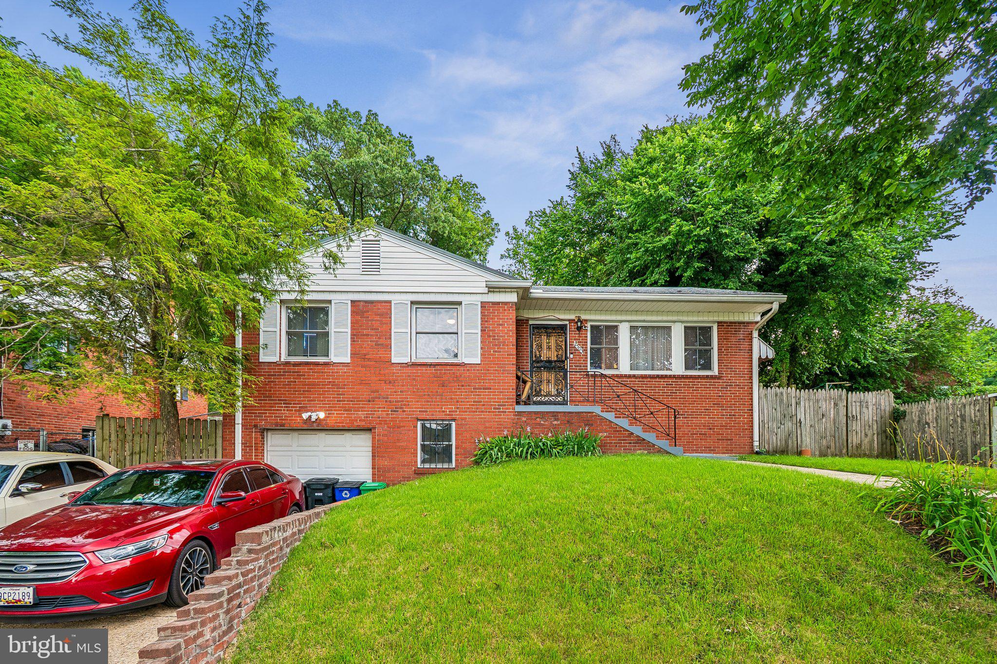 HILLCREST ESTATES - Residential