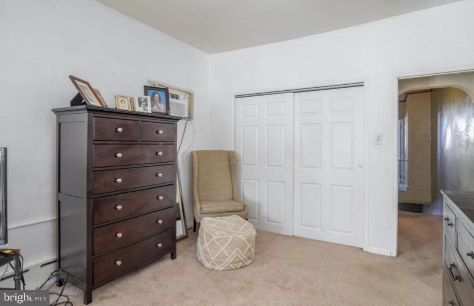 GIRARD ESTATES - Residential
