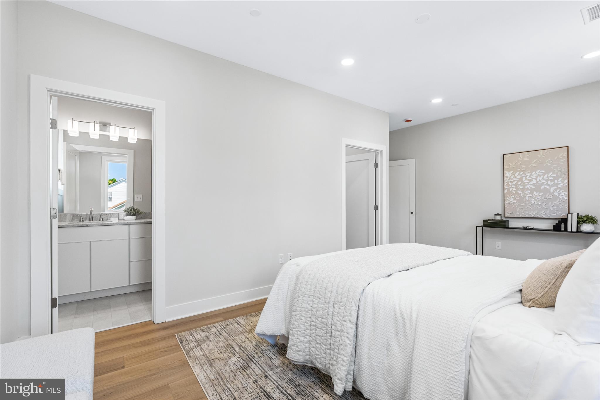 WESTFARM - Residential