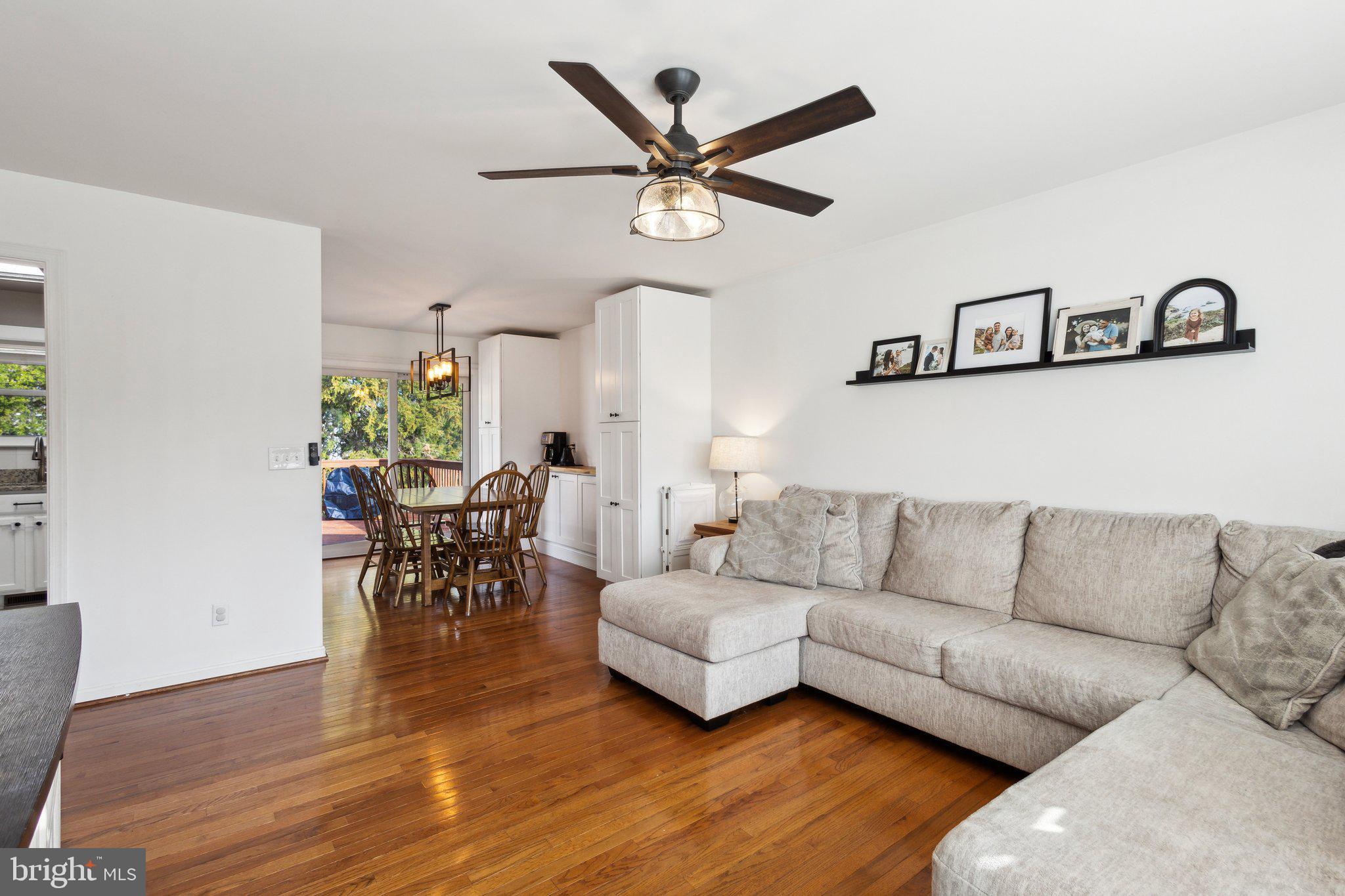 SMOKETREE - Residential