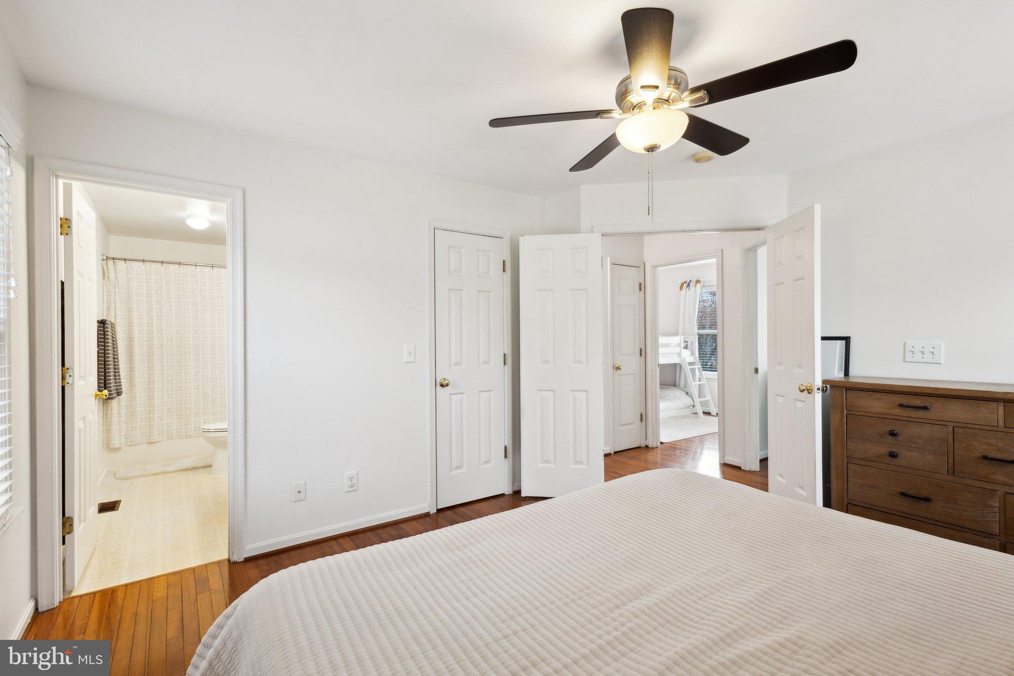 SMOKETREE - Residential