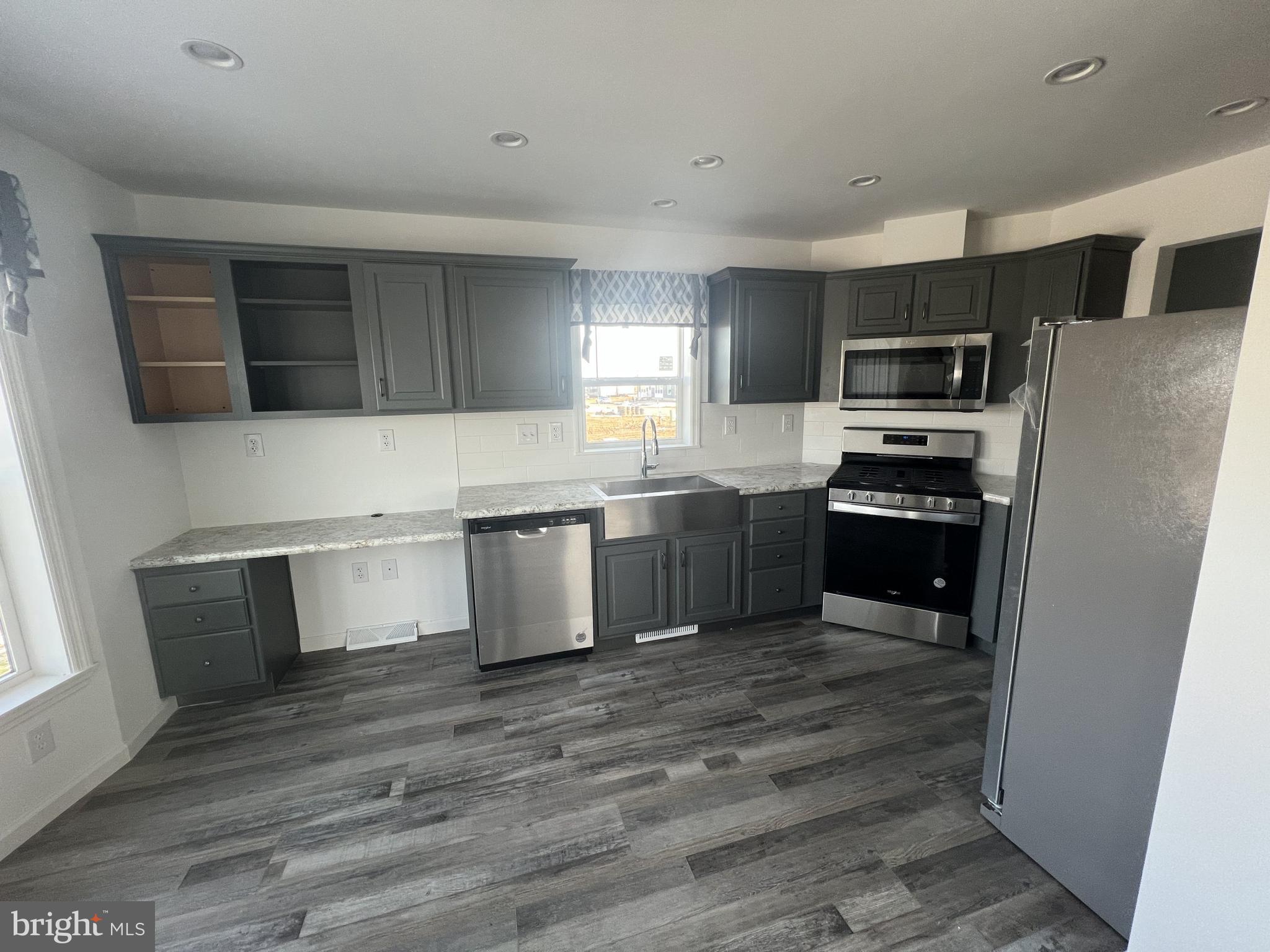 BLUE BELL MOBILE HOME PARK - Residential