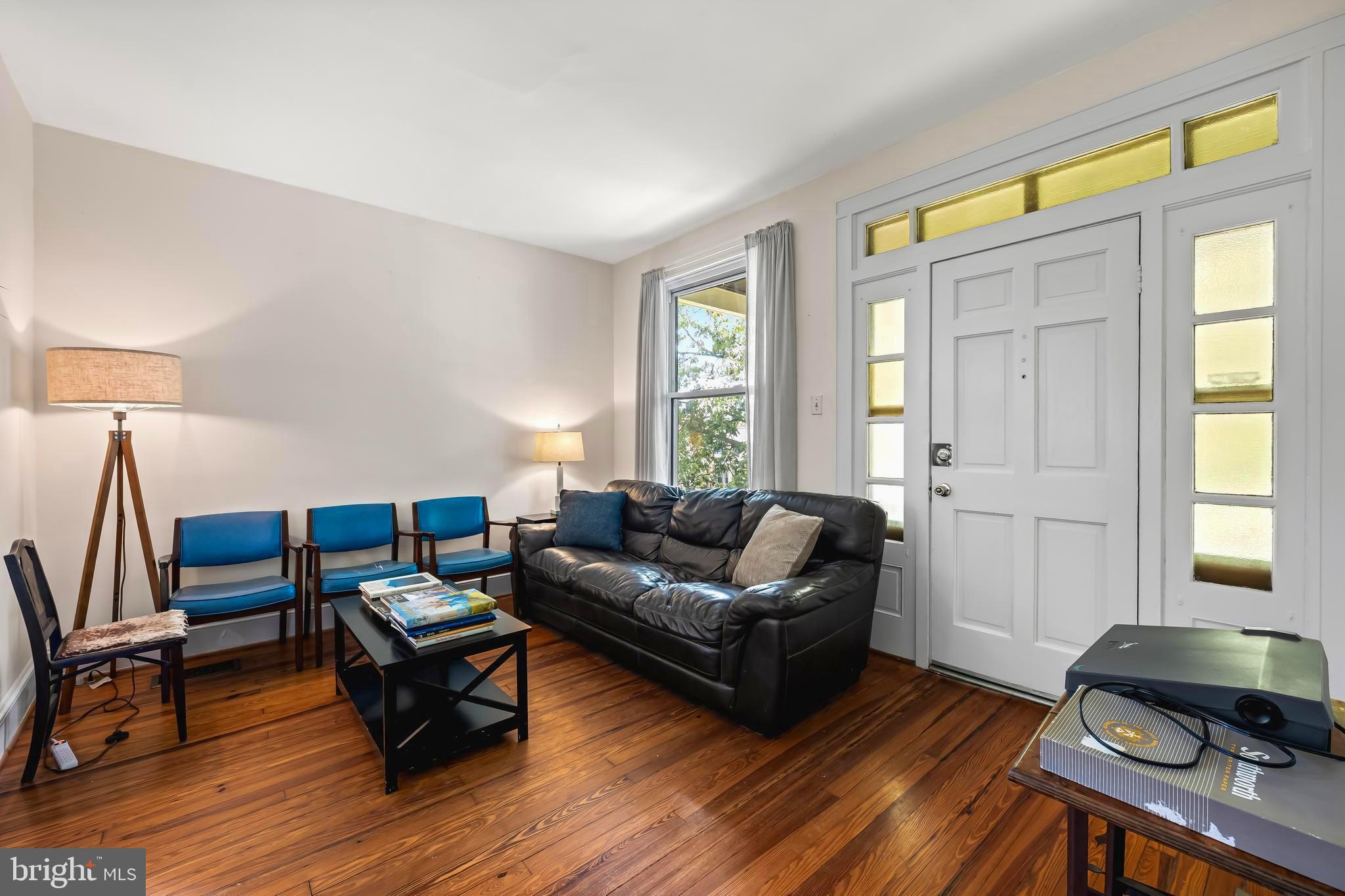LAURAVILLE HISTORIC DISTRICT - Residential