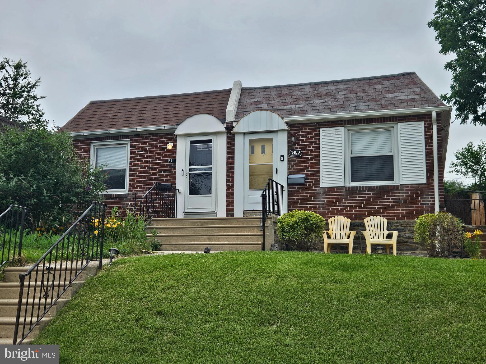 Solid brick 2 bedroom twin Rancher in Drexel Manor with large deep back yard. Roomy LR/DR combination with wall to wall  carpet over hardwood floors Newer High efficiency York Gas heater and Central air just New sewer stack line, new roof in 2025. Kitchen with porcelain sink and white painted cabinets, electric range, Pergo floor, Side door to Bilco entrance to basement for storage. 2 bedrooms with roomy closets and wall to wall over hardwood floors. Hall bath features tub/shower combination with wet ceramic tile walls and flooring. Lots of  potential. Must see!!!