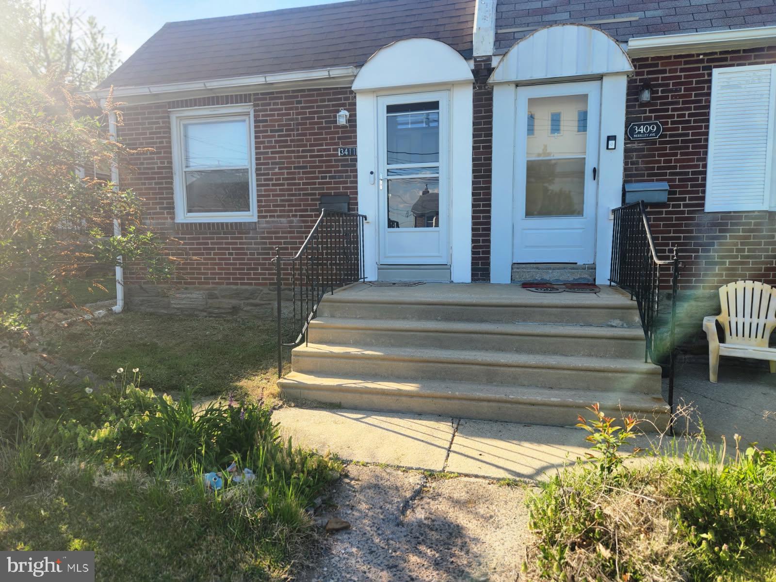 Solid brick 2 bedroom twin Rancher in Drexel Manor with large deep back yard. Roomy LR/DR combination with wall to wall  carpet over hardwood floors Newer High efficiency York Gas heater and Central air just New sewer stack line, new roof in 2025. Kitchen with porcelain sink and white painted cabinets, electric range, Pergo floor, Side door to Bilco entrance to basement for storage. 2 bedrooms with roomy closets and wall to wall over hardwood floors. Hall bath features tub/shower combination with wet ceramic tile walls and flooring. Lots of  potential. Must see!!!