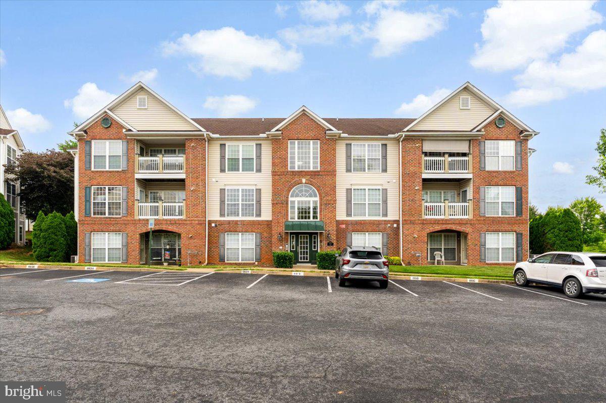 WHITTIER - Residential