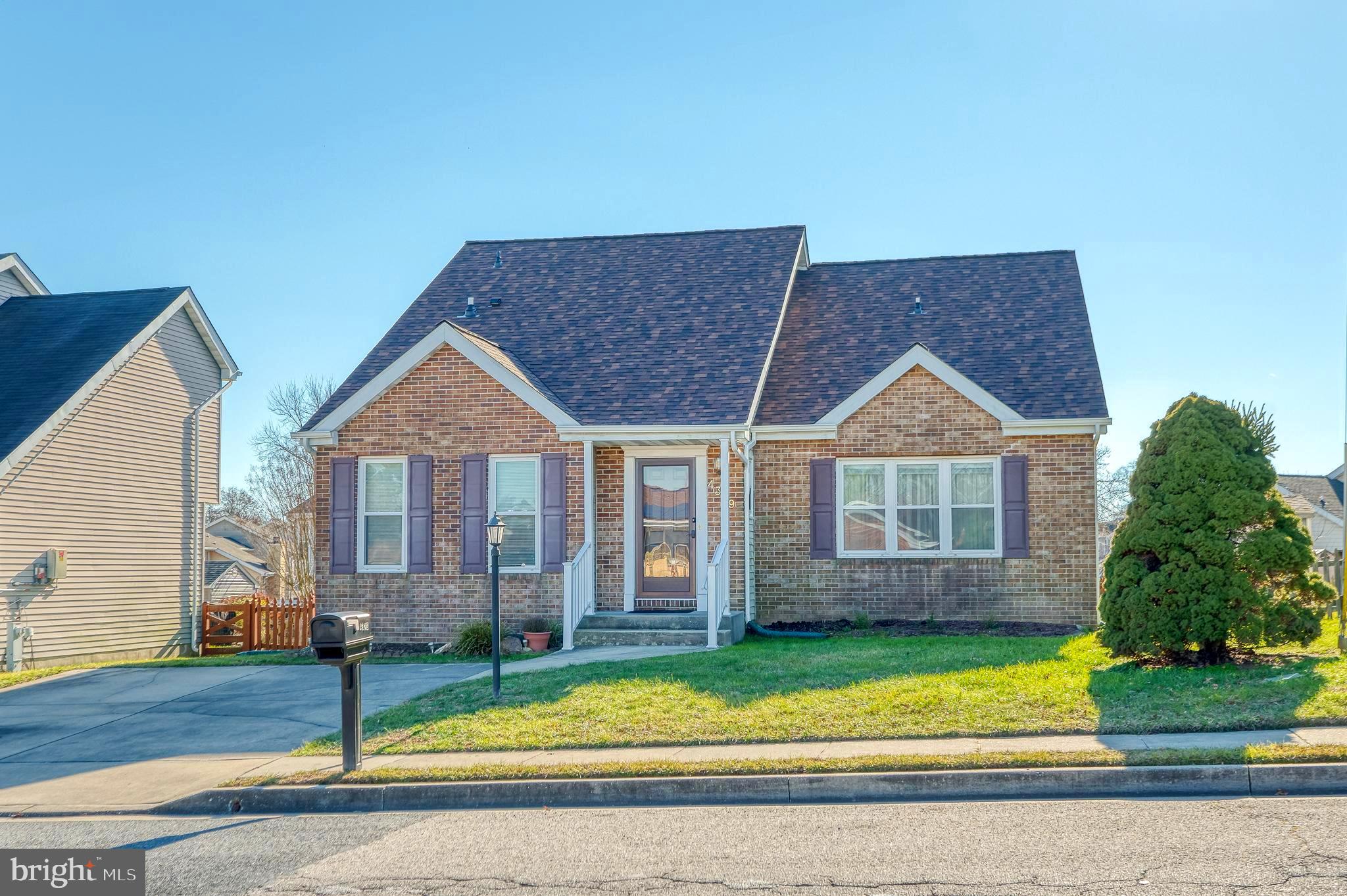Unique contemporary home in convenient location near shopping, restaurants, schools.  Enter into the foyer leading to the spacious living room w/vaulted ceiling, separate dining room for hosting dinner parties, & eat-in kitchen w/slider leading to side deck.  The "sunken" family room with new sliders provides access to the large trek deck with new surface overlooking the fenced-in yard perfect for outdoor entertaining.  Bonus room off the family room can be used as office/den or whatever your needs may be.  On the upper level you will find three spacious bedrooms & full "dual entry" bath.  The huge freshly painted basement is an open slate for your imagination!   Brand new carpet throughout, new kitchen floor, replacement windows, 2022 roof.   Don't miss this one!
