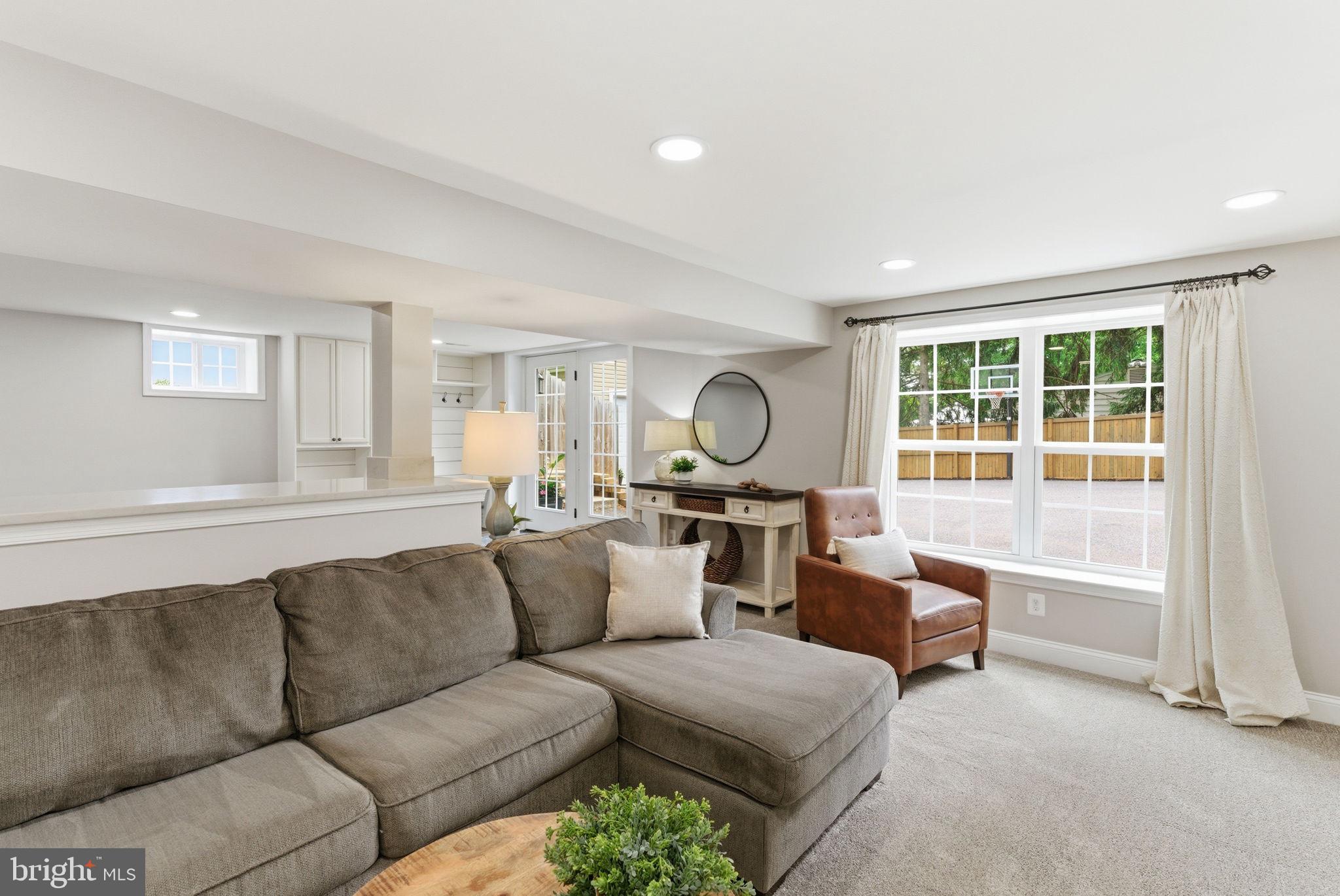 NORTH BEND HEIGHTS - Residential