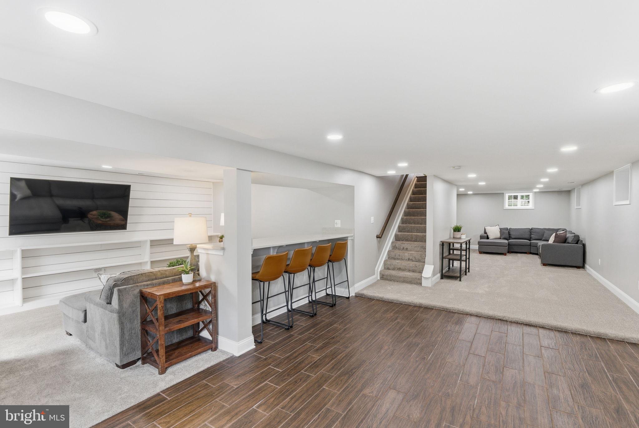 NORTH BEND HEIGHTS - Residential