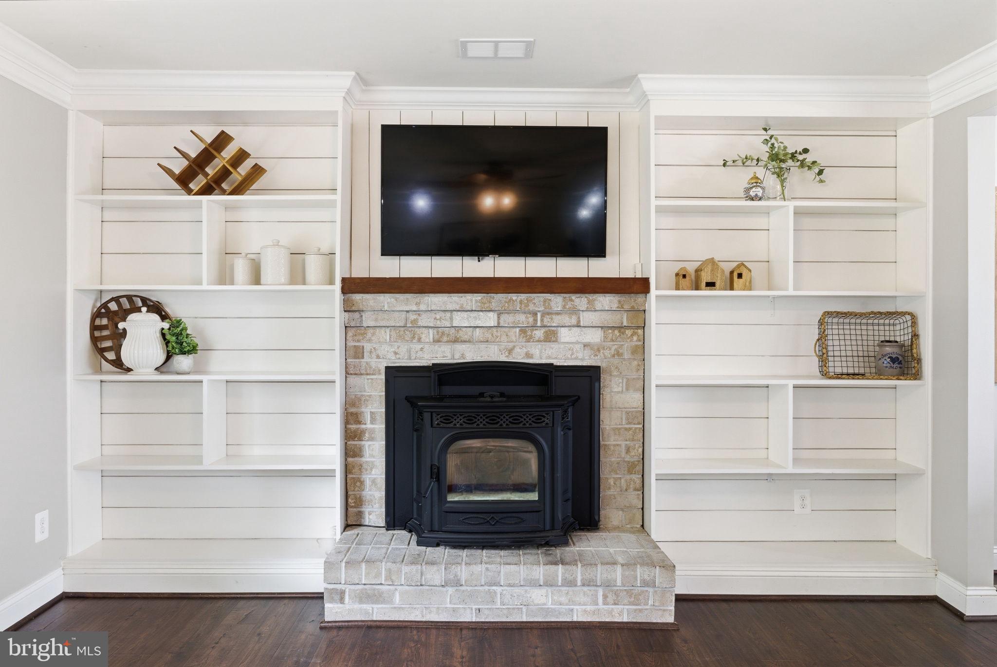 NORTH BEND HEIGHTS - Residential
