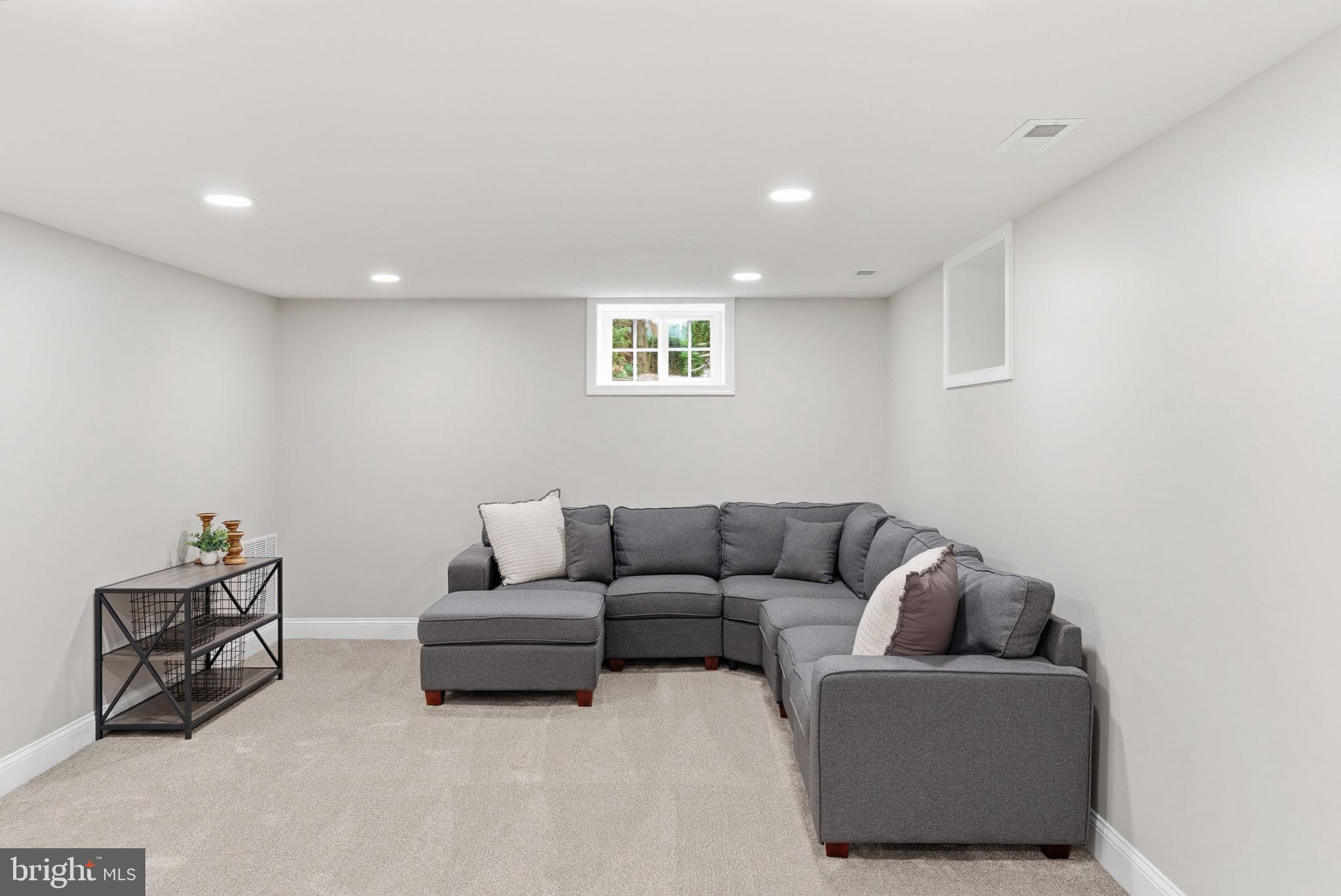 NORTH BEND HEIGHTS - Residential