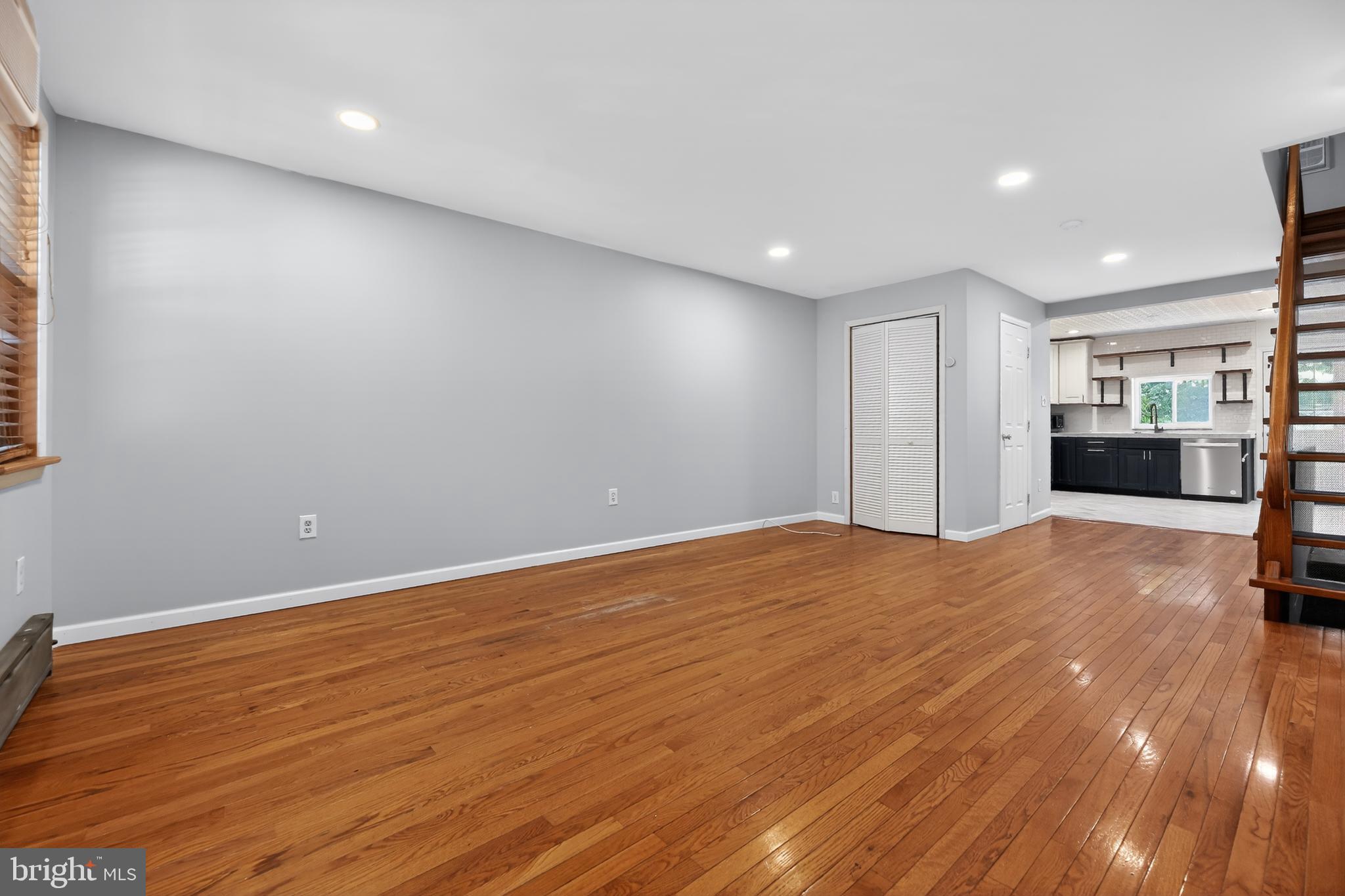 PASSYUNK SQUARE - Residential