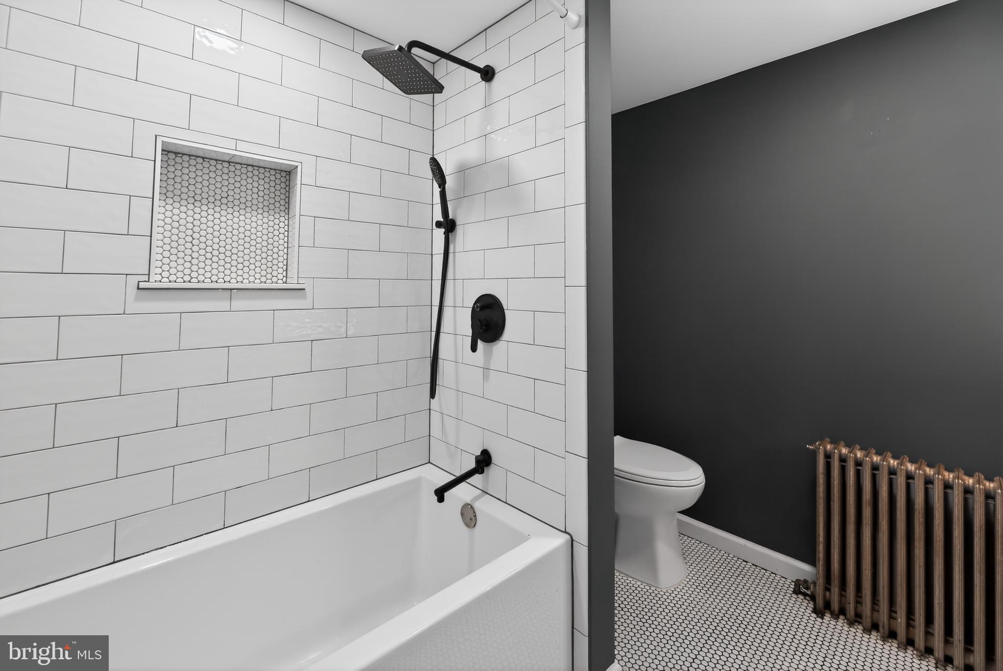 PASSYUNK SQUARE - Residential