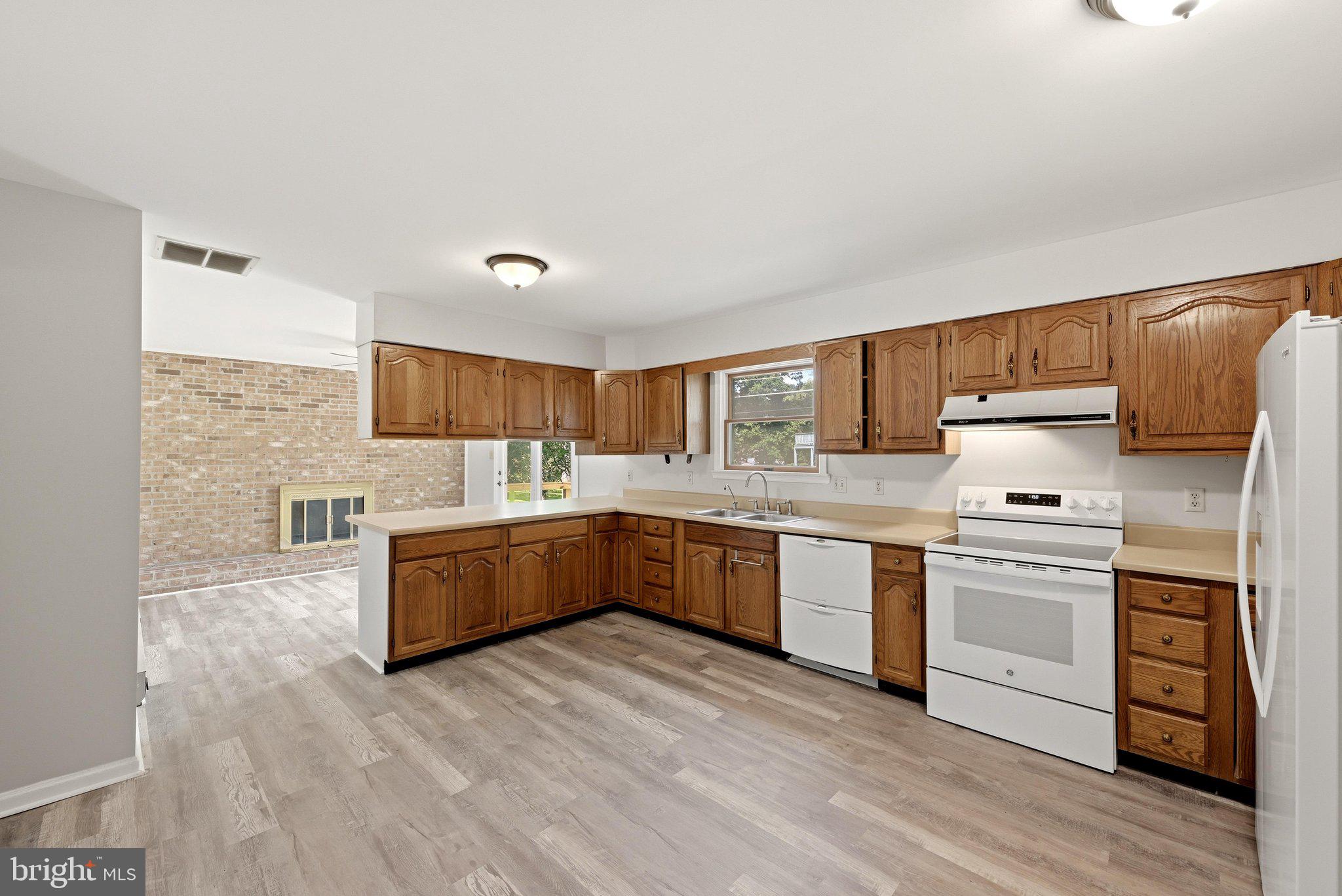 TUSCAWILLA HILLS - Residential
