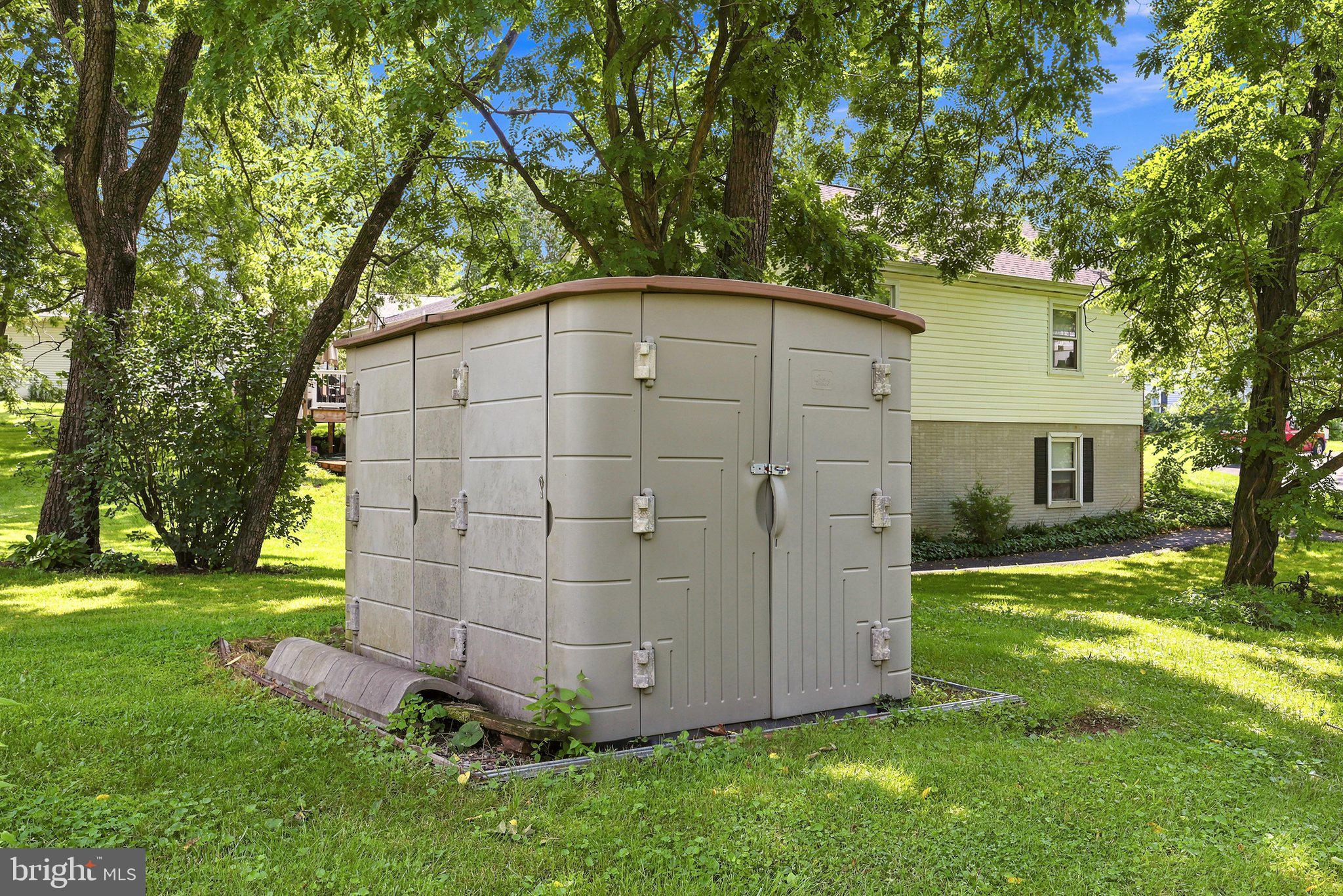 TUSCAWILLA HILLS - Residential